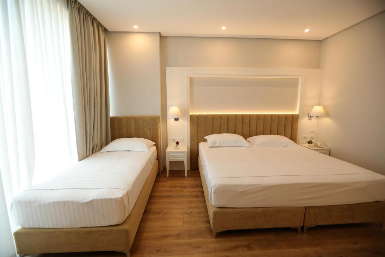 Premium Beach Hotel Golem  Exterior foto