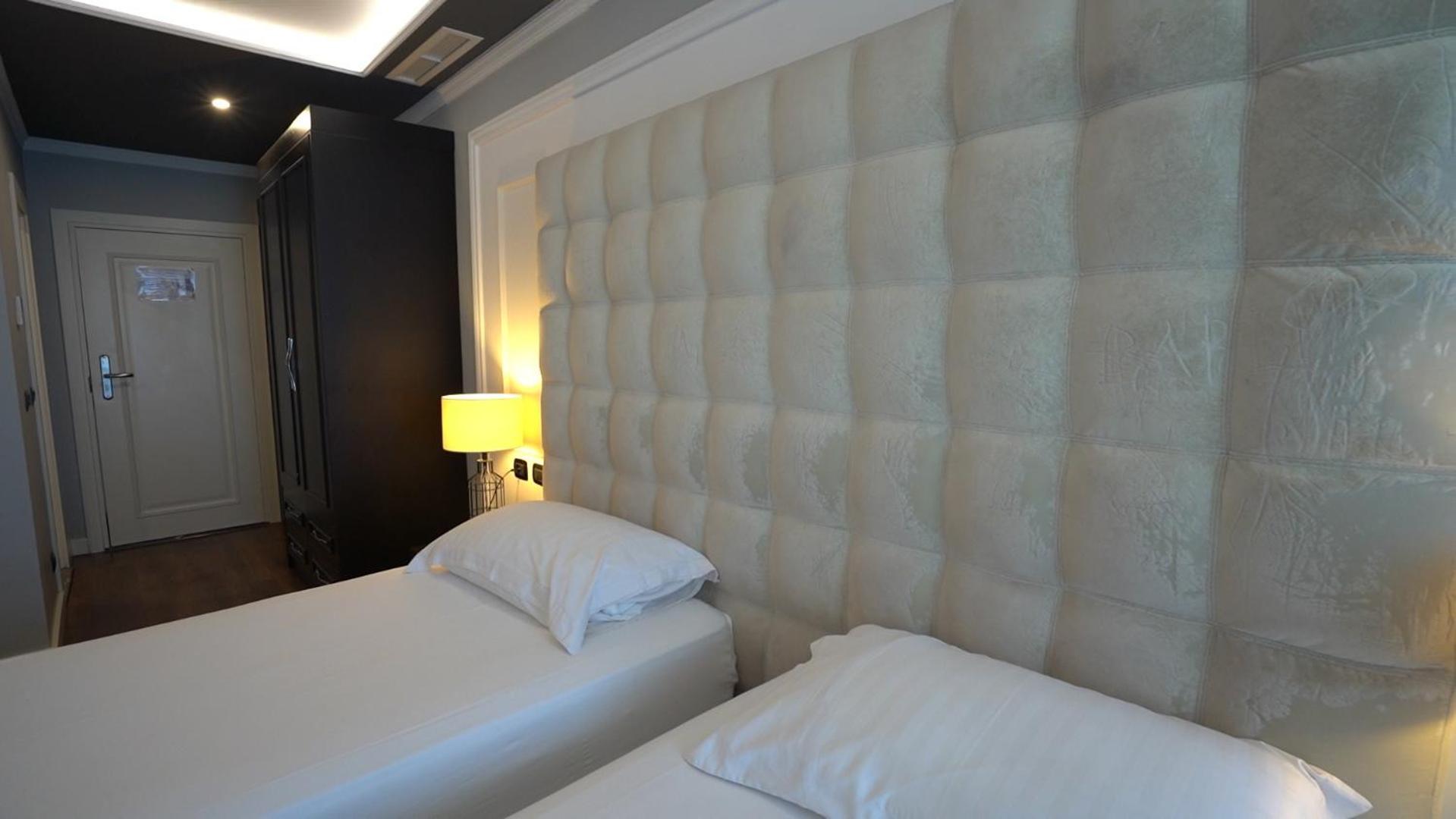 Premium Beach Hotel Golem  Exterior foto