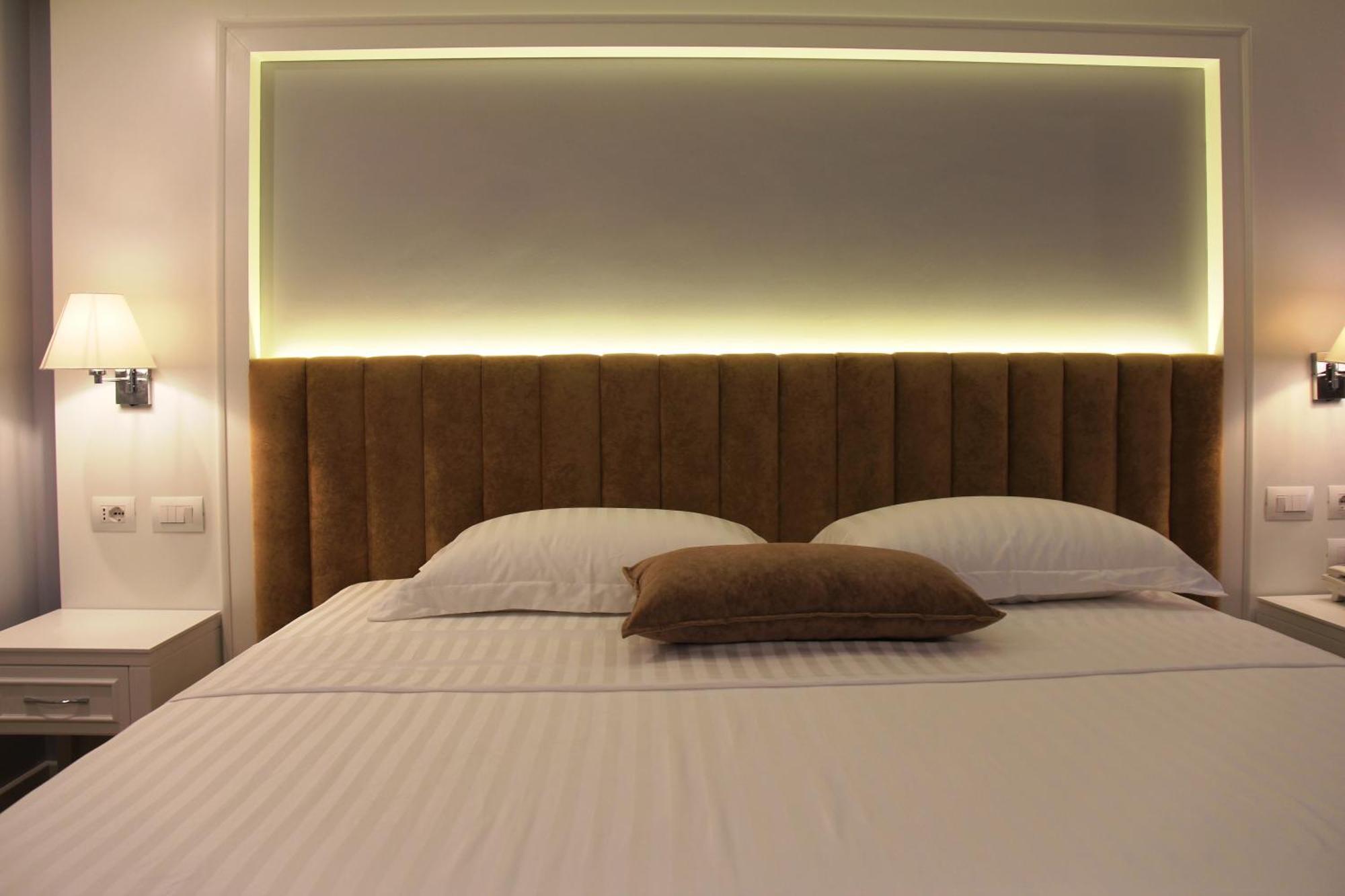 Premium Beach Hotel Golem  Exterior foto