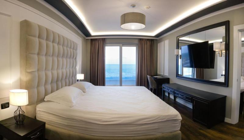Premium Beach Hotel Golem  Exterior foto