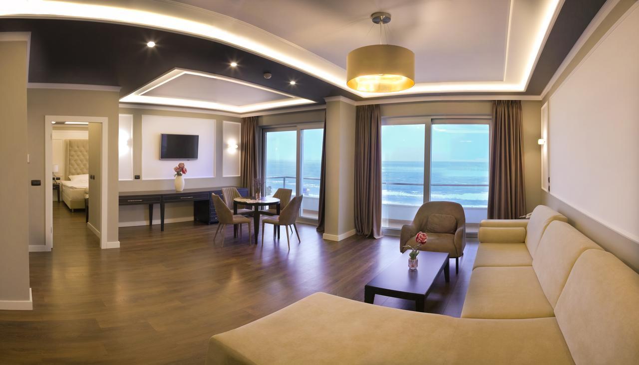 Premium Beach Hotel Golem  Exterior foto